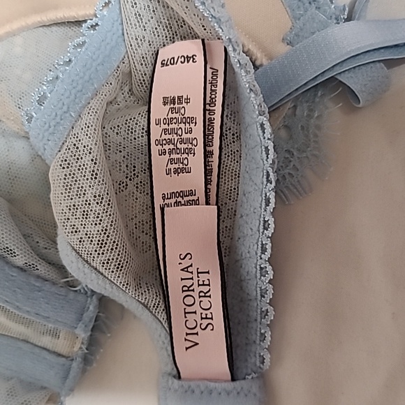 Victoria's Secret push up without padding lace bra 34c - Picture 3 of 3